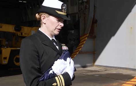 Lt. Wife Honors Lt. Husband at U.S. Navys Beautiful Burial at。